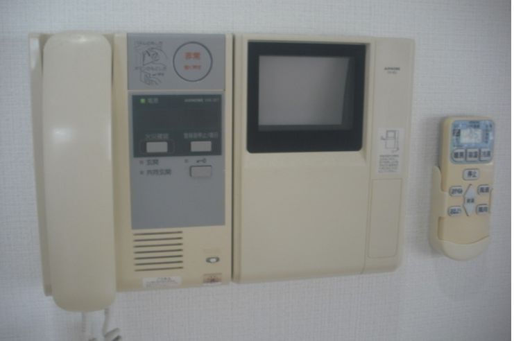 セキュリティ　写真は同タイプ住居です。