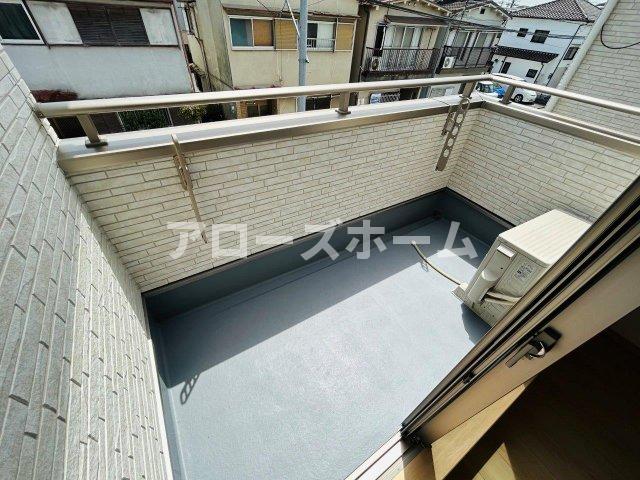 バルコニー　※写真は別棟です。