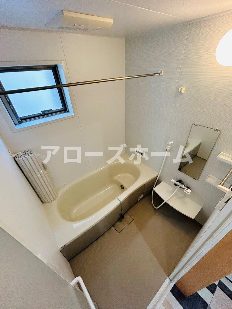 バス・シャワールーム　※写真は別棟です。