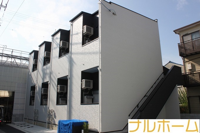 地下鉄谷町線 長原駅 徒歩10分 築9年