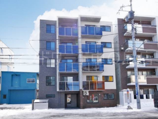 建物外観　詳細は、ウィンドワード中の島店までご相談下さい。
