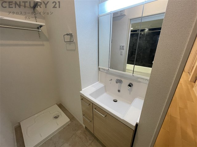 洗面設備　洗髪洗面化粧台付き☆