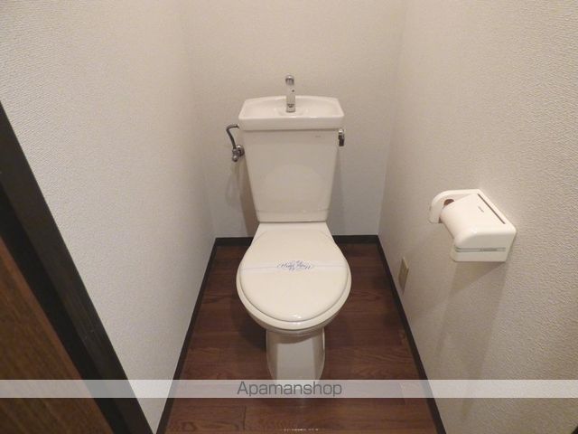 ＪＲ鹿児島本線 吉塚駅 徒歩12分 4階建 築32年のトイレ写真