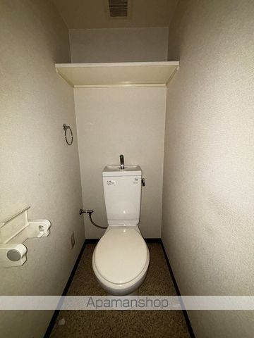 地下鉄谷町線 東梅田駅 徒歩5分 12階建 築24年のトイレ写真