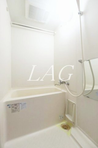 ＪＲ山手線 渋谷駅 徒歩13分 11階建 築29年の風呂写真