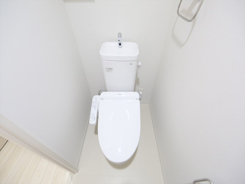 フレール上前津のトイレ写真