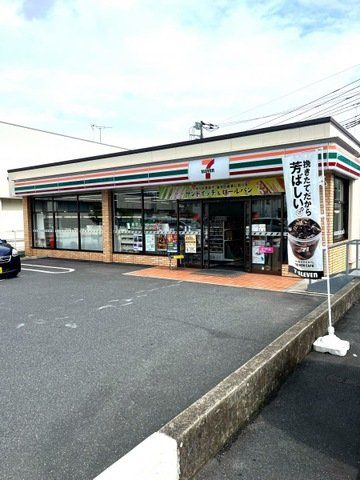 コンビニ　セブンイレブン越谷宮本町1丁目店（コンビニ）まで510m