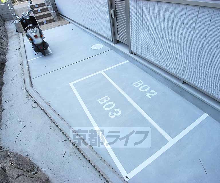 京阪本線 藤森駅 徒歩6分 3階建 築10年の外観写真