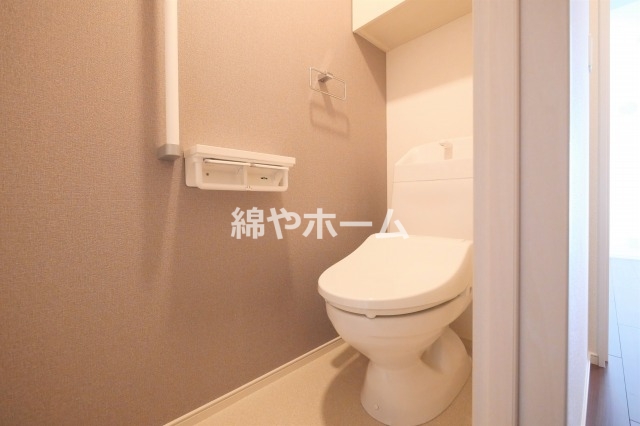 トイレ　トイレもきれいです