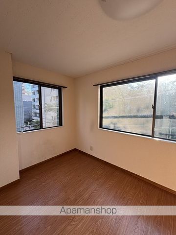 東京メトロ銀座線 田原町駅 徒歩8分 5階建 築41年の玄関写真