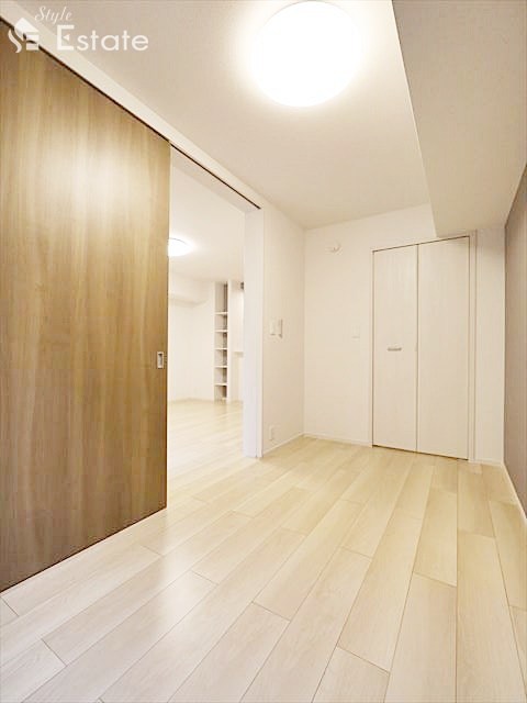 地下鉄東山線 上社駅 徒歩23分 3階建 築4年の内装写真