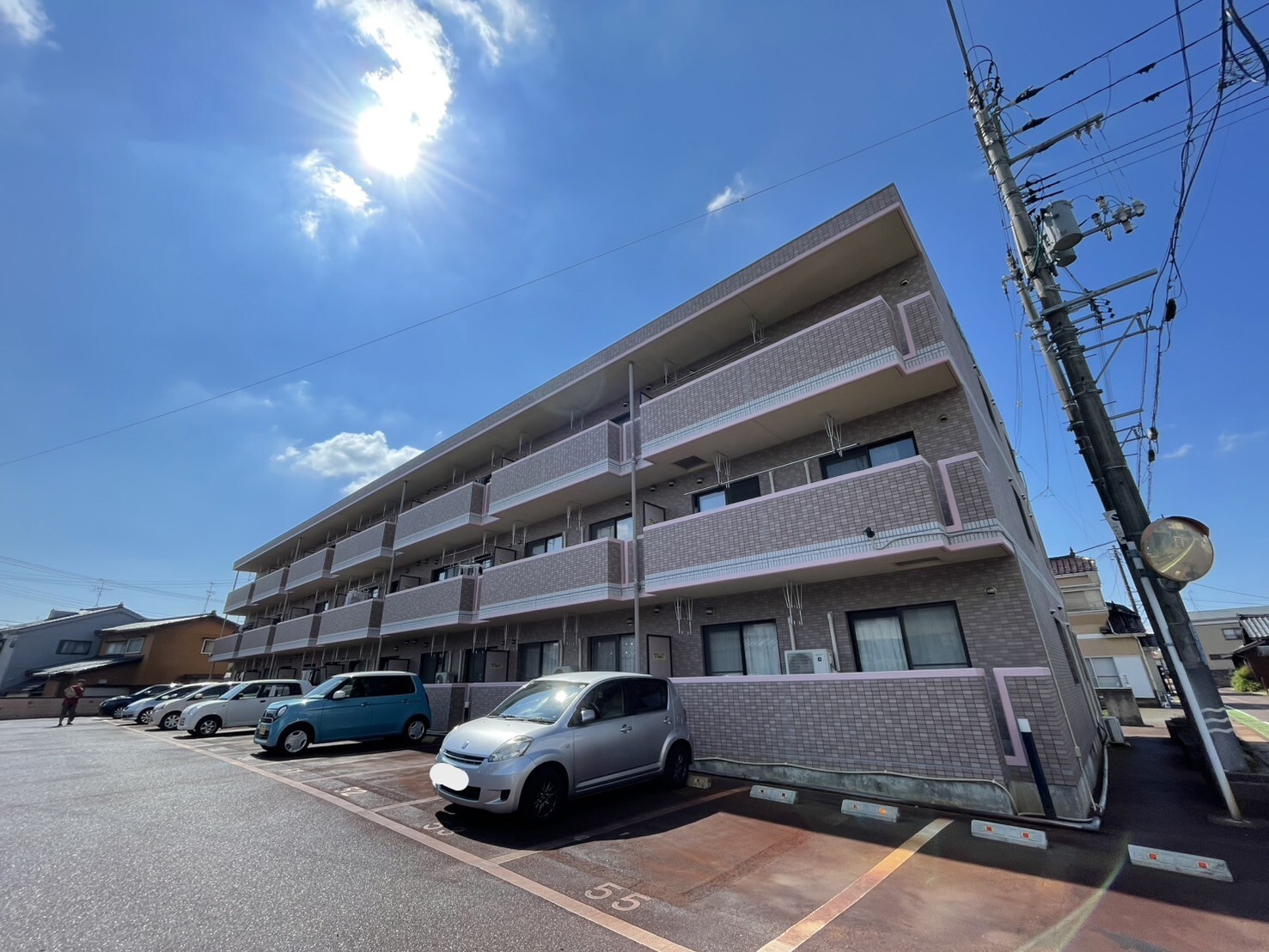 フィオーレ本町
