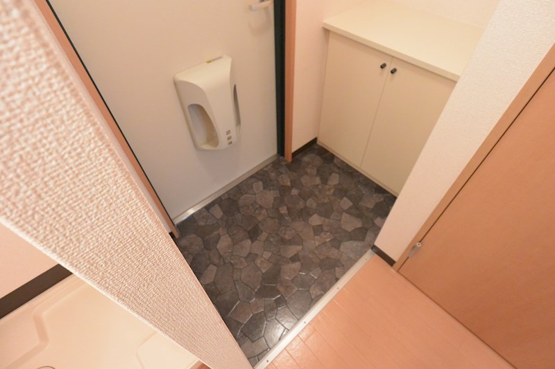 M’PLAZA津田駅前11番館の玄関写真