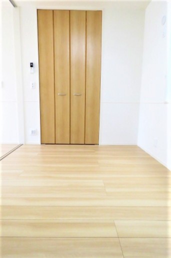 フロイデ山崎の内装写真