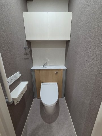 ＪＲ南武線 矢野口駅 徒歩5分 3階建 築2年のトイレ写真
