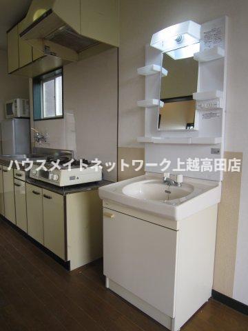 洗面設備　洗面化粧台