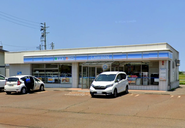 コンビニ　ローソン上越昭和町店（上越市昭和町２丁目）（コンビニ）まで727m