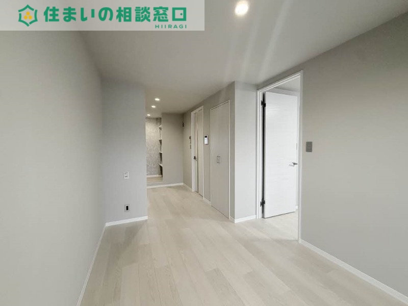 名鉄名古屋本線 矢作橋駅 徒歩9分 2階建 築37年の居間写真