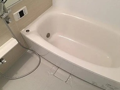 バス・シャワールーム　写真は同タイプ住居です。