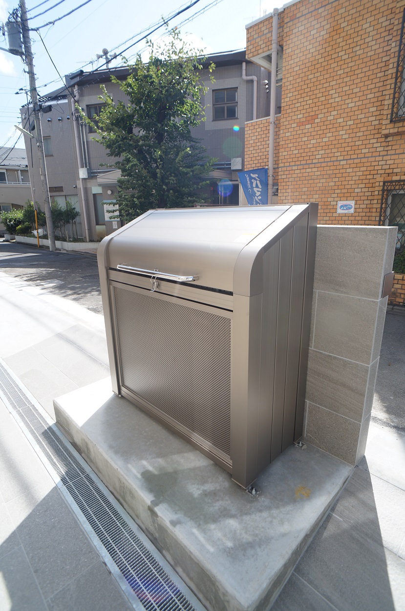 その他共有部分　専用のゴミボックスです☆