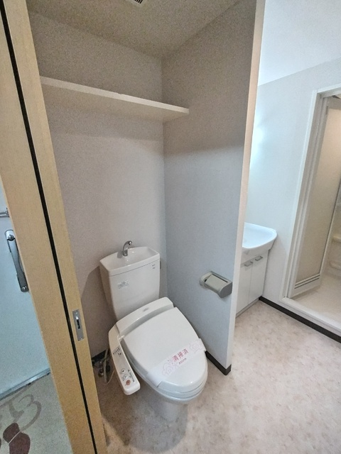 トイレ　◆快適に使用できる温水洗浄便座◆