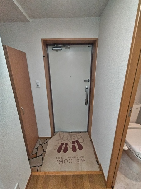 玄関　◆下駄箱付きの玄関◆