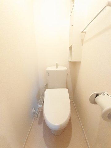 トイレ　シンプルで使いやすいトイレです