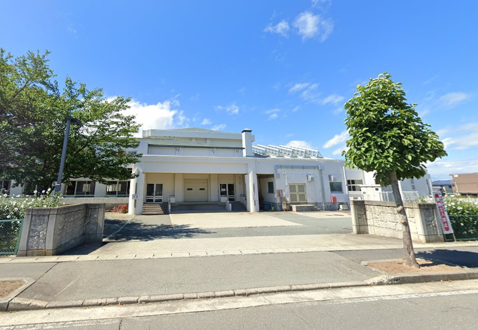 小学校　東根市立東根中部小学校（小学校）まで914m