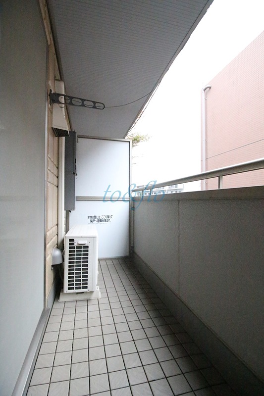 ＪＲ南武線 武蔵中原駅 徒歩10分 3階建 築24年の内装写真