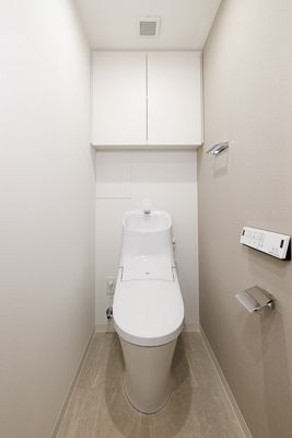 オアーゼ新宿西落合レジデンスのトイレ写真