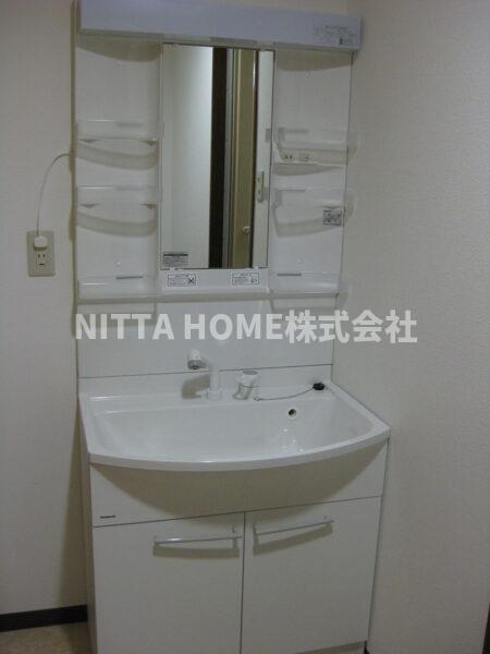 洗面設備　独立洗面台も嬉しい設備◆