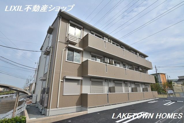 建物外観　吉川市のお住まい探しなら、当社にお任せ下さい！