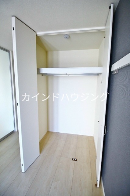 収納　広々クローゼット