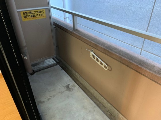 バルコニー　※別号室の写真です