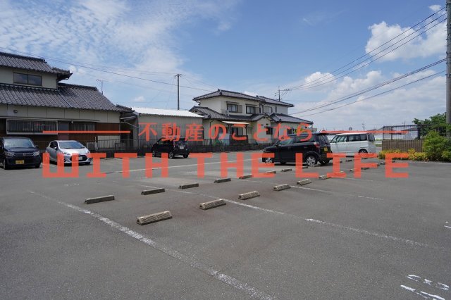 【ファインコート北野IIの駐車場】