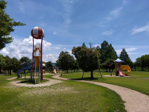 【ファインコート北野IIの公園】