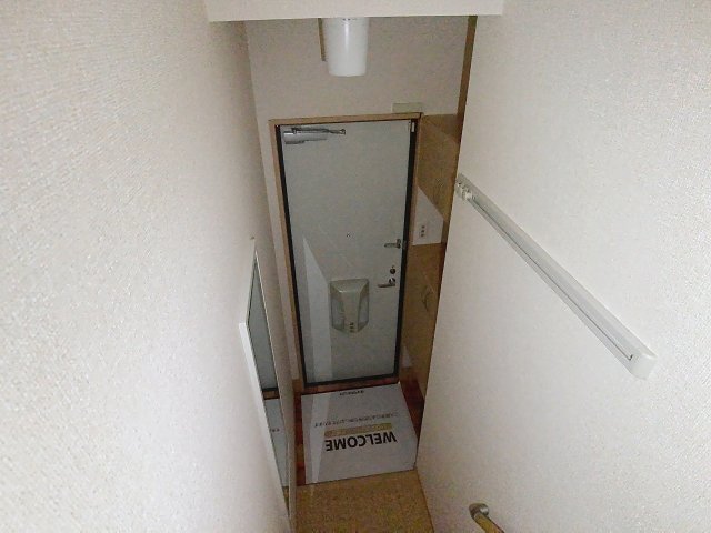 玄関　2025年9月撮影