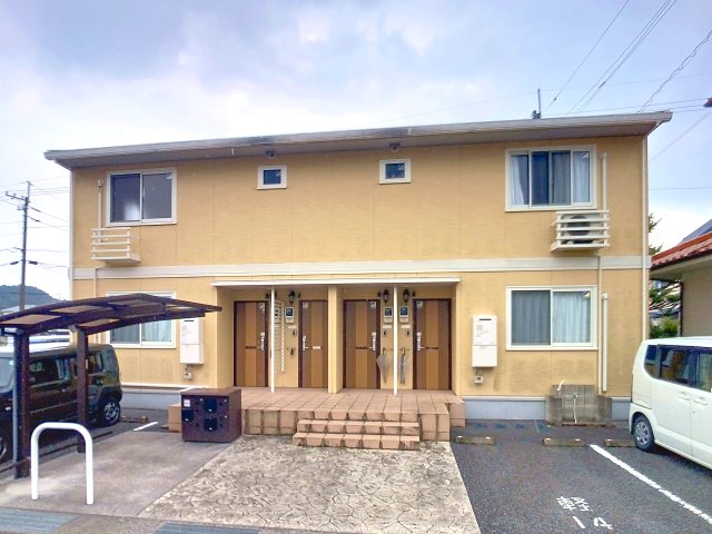 建物外観　2025年9月撮影