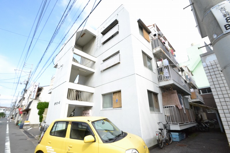 広島市西区庚午中のマンションの建物外観