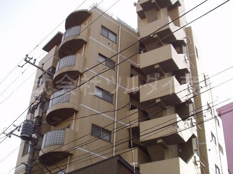 横浜市鶴見区豊岡町のマンションの建物外観