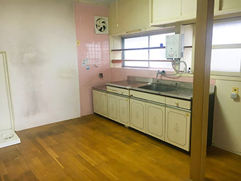 キッチン　ダイニングキッチン(DK6)