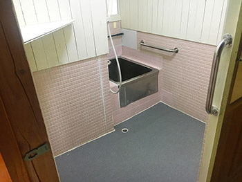 バス・シャワールーム　浴室