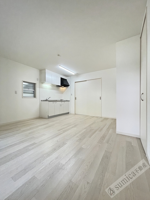 居室・リビング　白床がオシャレです♪♪