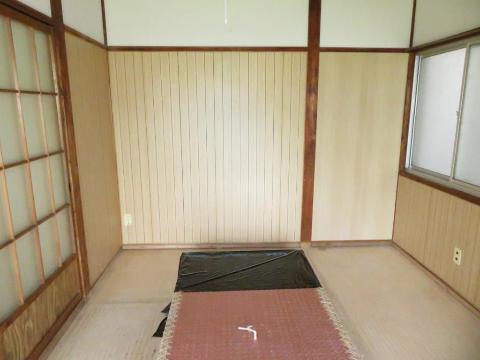 居室・リビング　１階和室