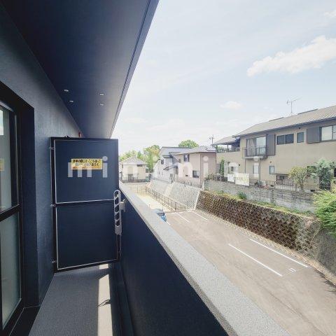 バルコニー　※写真は別号室のものですので現状優先とさせていただきます