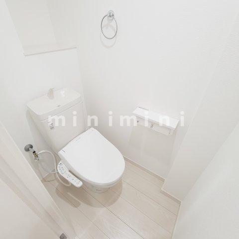 トイレ　※写真は別号室のものですので現状優先とさせていただきます。