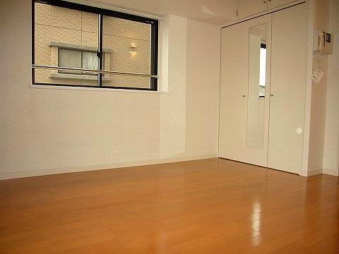 居室・リビング　通勤・通学に便利