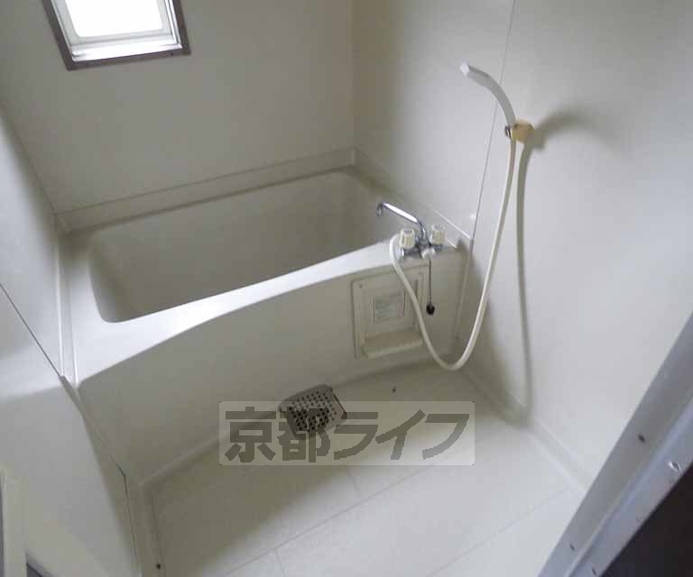 バス・シャワールーム　寛げる浴室です。