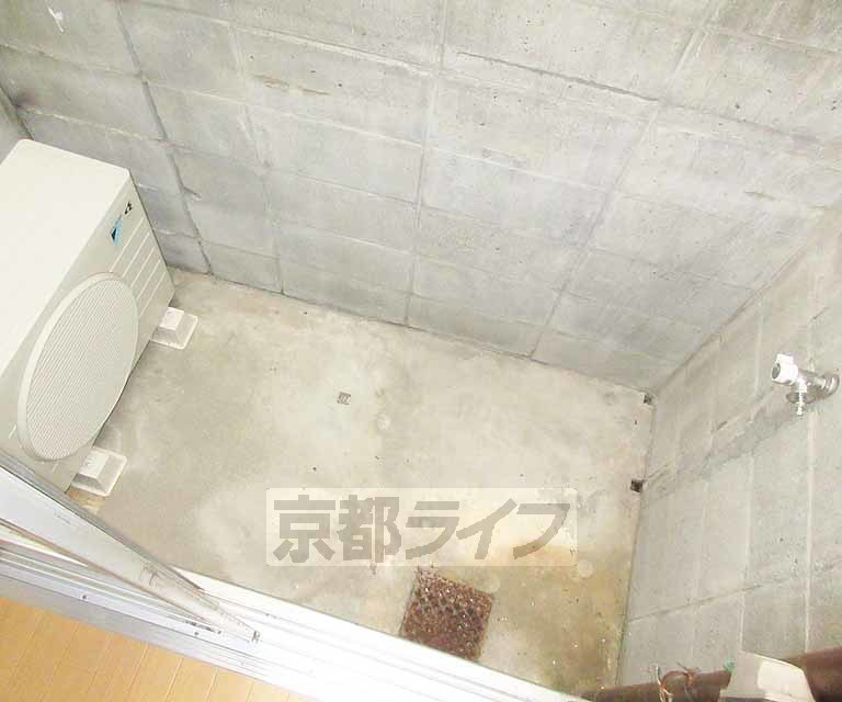 バルコニー　洗濯機はコチラに！