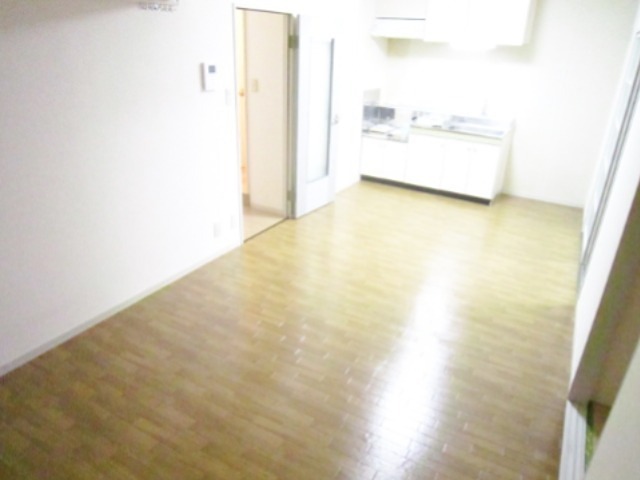 居室・リビング　別室参照